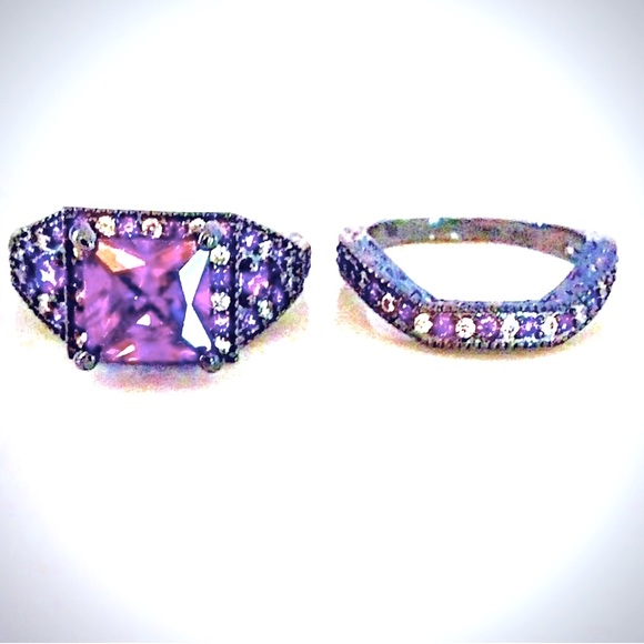 Beautiful Amethyst & White Sapphire Ring Set, Size 8. Discounted shipping! - Picture 4 of 8